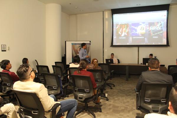 Evento de JM Trader Academy, foto 9 de 13
